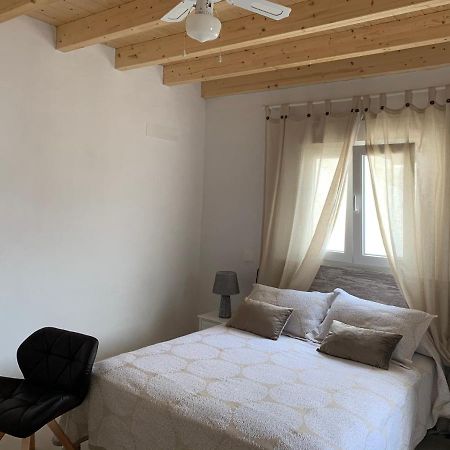 Apartamento “El Vicho” En La Axarquia Apartman Almáchar Kültér fotó